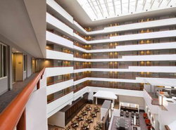 Embassy Suites by Hilton Baltimore at BWI Airport