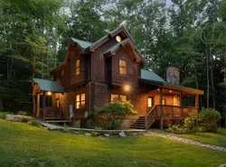 Jamesons Cabin! 8 Minutes to Wisp, HotTub, FirePit, Pets, EV Chgr