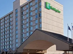 Holiday Inn Portland-By the Bay, an IHG Hotel