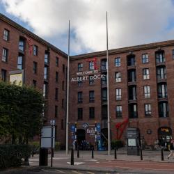 Albert Dock, Liverpool Accommodation Deal
