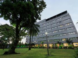 Riviera Royal Hotel Accommodation Deal