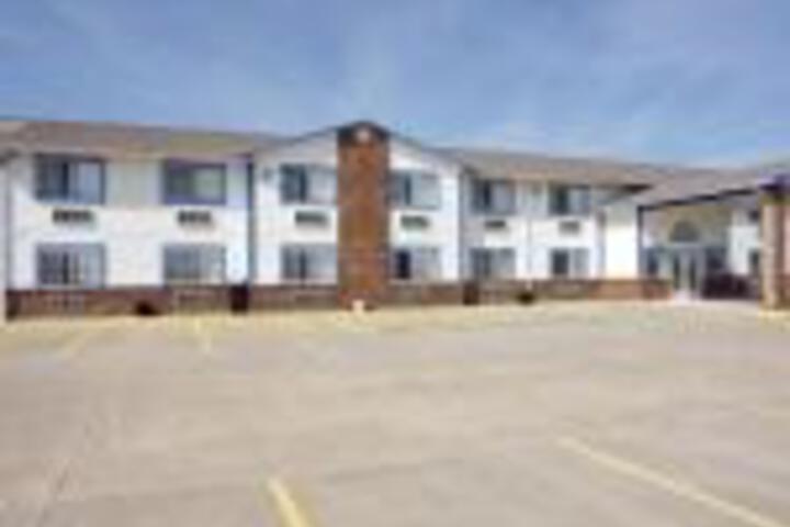 Americas Best Value Inn Holts Summit/Jefferson City - thumb 0