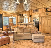 Cabin on Table Rock Lake with Hot Tub  Fire Pit - Accommodation Deal
