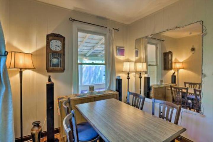 Quaint Austin Home W / Screened Porch & Patio! - thumb 3