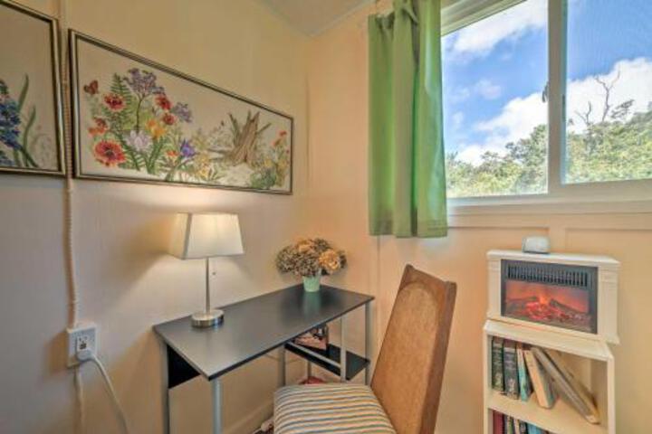 Serene Halakea Hale Cottage By Volcano NTL Park! - thumb 2