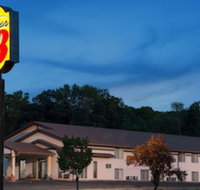 Super 8 by Wyndham Algona - Accommodation Deal