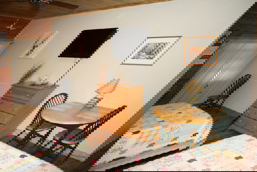 The Historic Wapiti Lodge - thumb 0