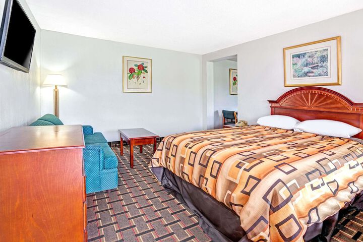 Travelodge By Wyndham Adrian - thumb 4