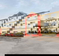 Comfort Inn  Suites East Moline near I-80 - Accommodation Deal