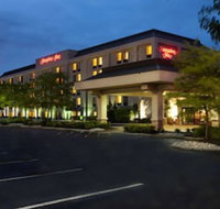 Hampton Inn Woodbridge - Accommodation Deal
