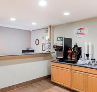 Super 8 by Wyndham Adair Ia - Accommodation Deal