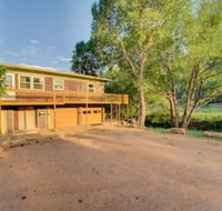 7 Bedroom on the Side of Pikes Peak on a Mountain Stream - Accommodation Deal