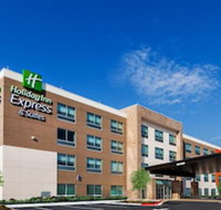 Holiday Inn Express  Suites Chanute an IHG Hotel - Accommodation Deal