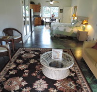 Hale Pua Villa - Hibiscus Suite - Accommodation Deal