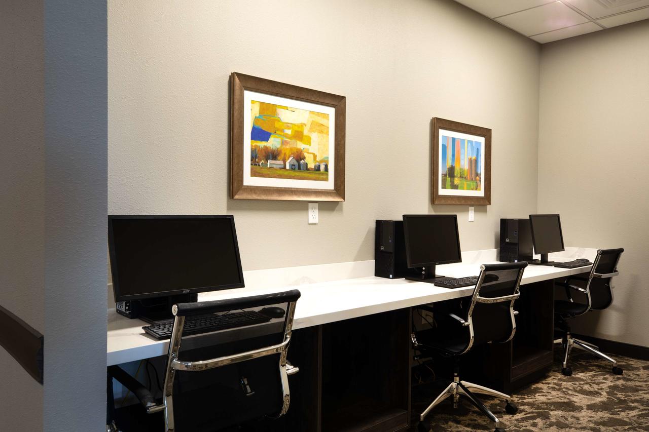 Best Western Plus West Lawrence - thumb 14