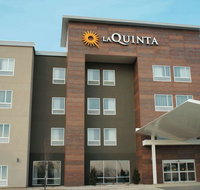 La Quinta by Wyndham Pittsburg - Accommodation Deal