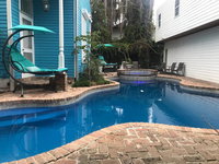 4 BR - Sleeps 8 Best location next to Bourbon Street Accommodation Deal