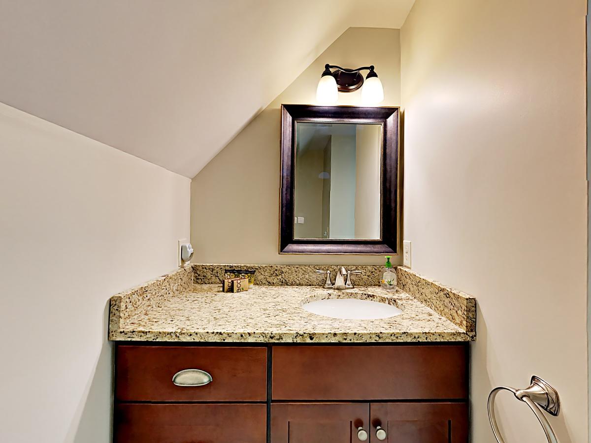 10 Ocean Street Cottage - thumb 5