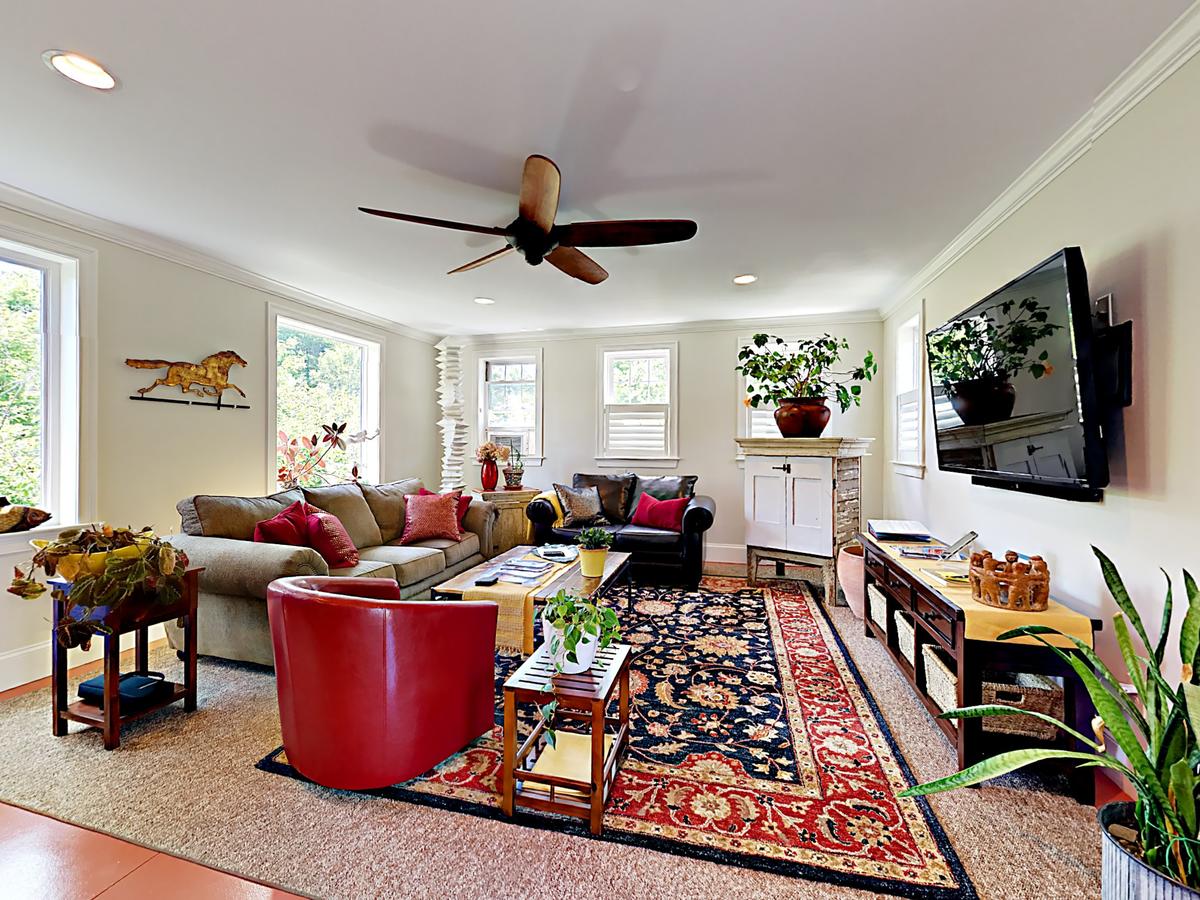 10 Ocean Street Cottage - thumb 0