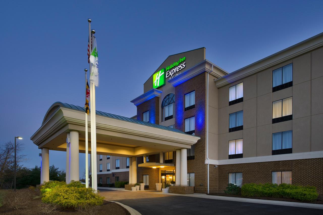 Holiday Inn Express & Suites Columbia - East Elkridge