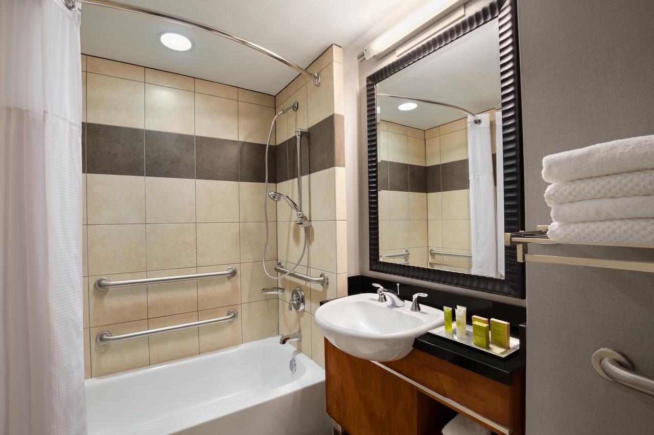 Hilton Baltimore BWI Airport - thumb 3