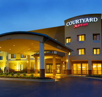 Courtyard Waldorf - Accommodation Deal