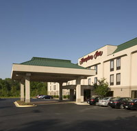 Hampton Inn Waldorf - Accommodation Deal