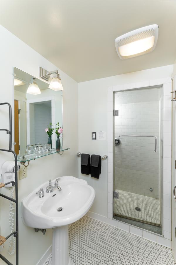 Lake Pointe Inn - thumb 12