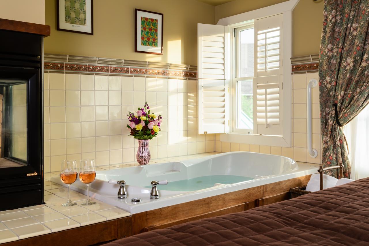 Lake Pointe Inn - thumb 37