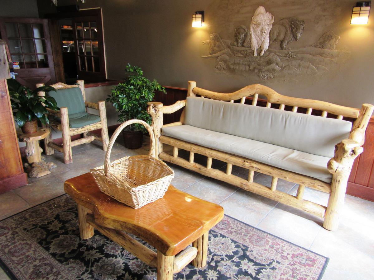 White Buffalo Hotel - thumb 12