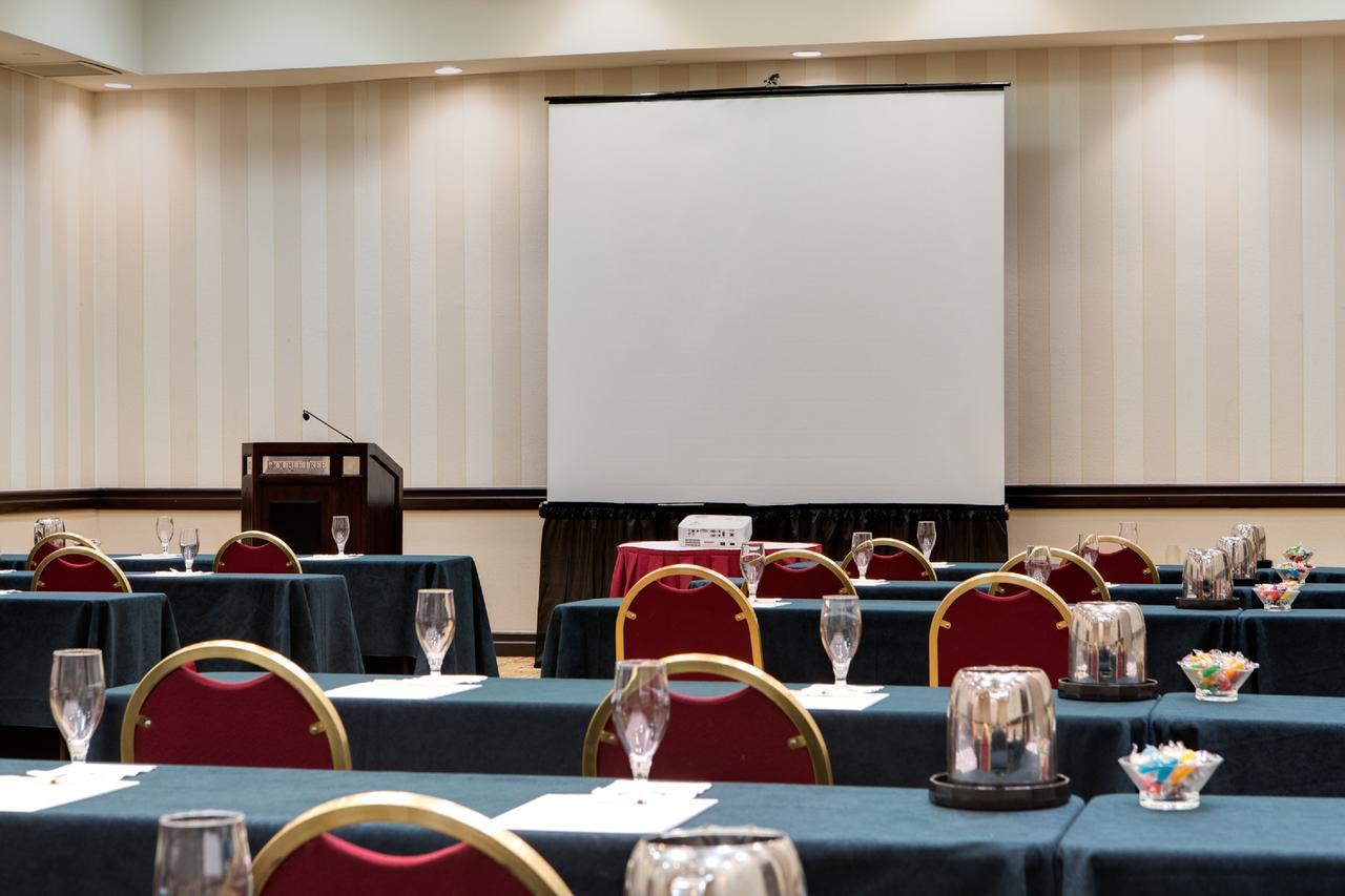 DoubleTree By Hilton Hotel Newark Airport - thumb 27