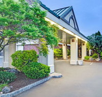 Ramada by Wyndham Wayne Fairfield Area - Accommodation Deal