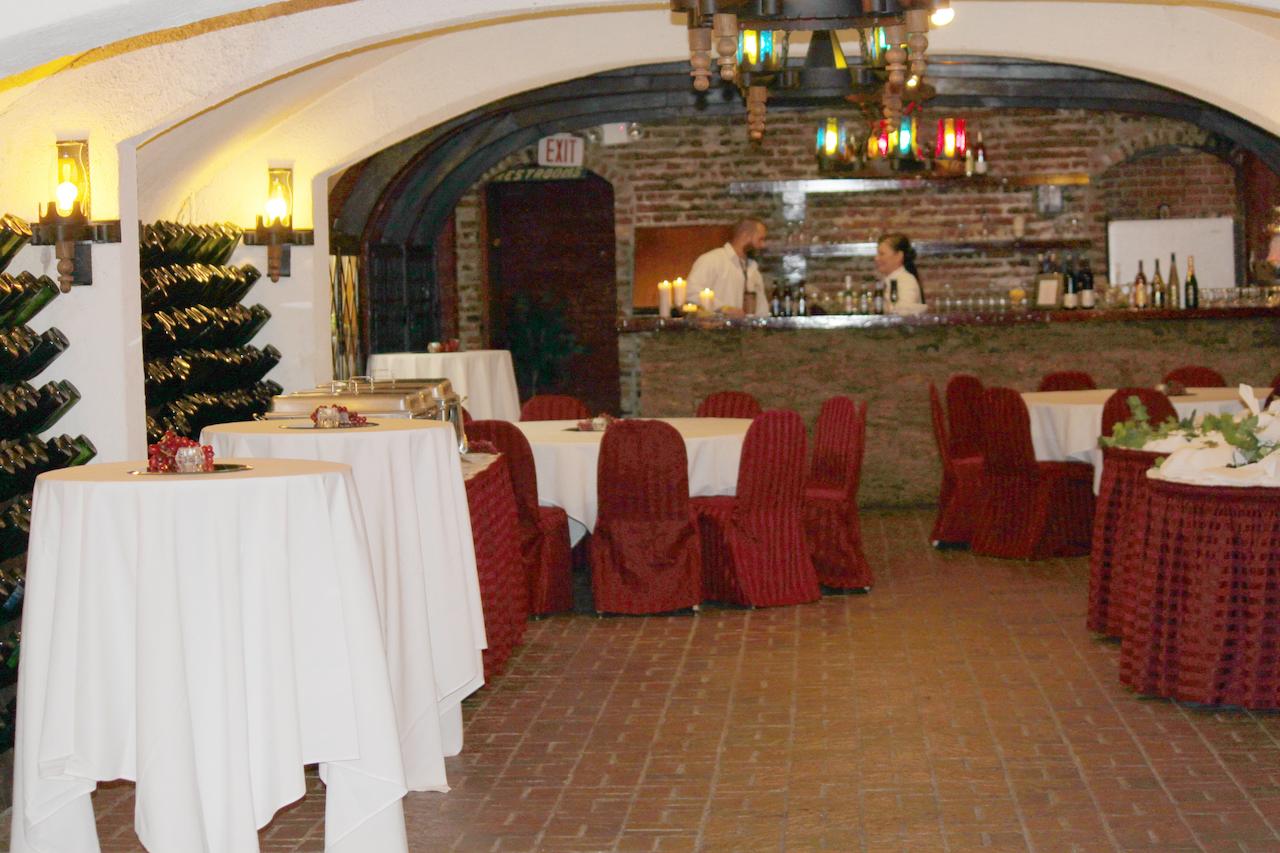 Tuscany House Hotel At Renault Winery - thumb 29