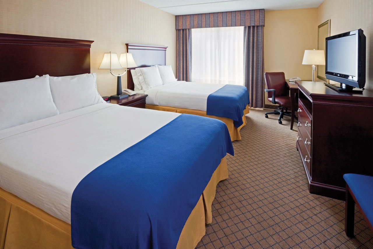 Holiday Inn Express & Suites West Long Branch - Eatontown - thumb 4