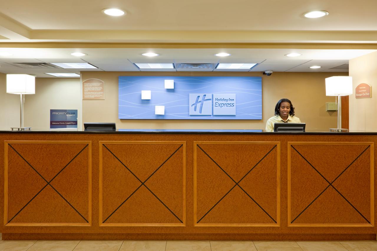 Holiday Inn Express & Suites West Long Branch - Eatontown - thumb 25