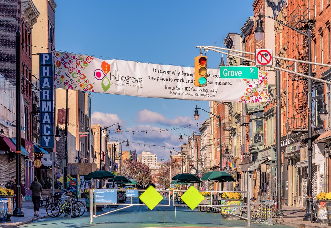 Deedee's Lofts At Grove - thumb 18