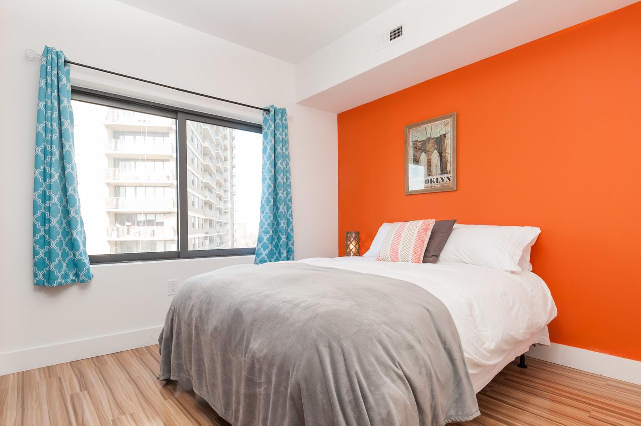 Luxury 3-Bedroom Apartment - 10 Minutes To Times Square - thumb 15