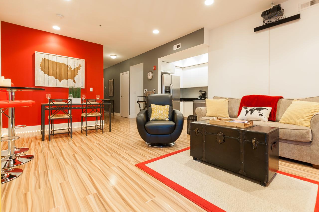 Luxury 3-Bedroom Apartment - 10 Minutes To Times Square - thumb 2