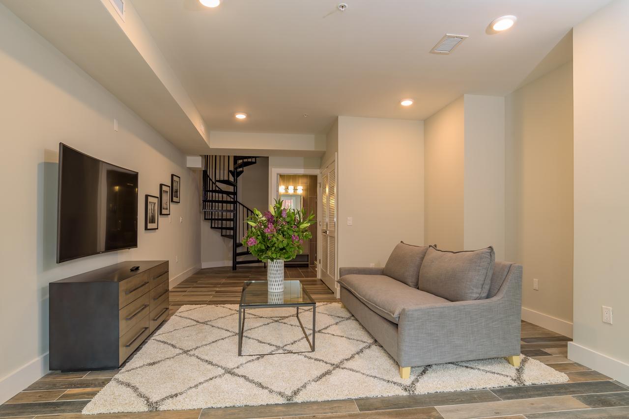 Deedee's Lofts At Grove II - thumb 43