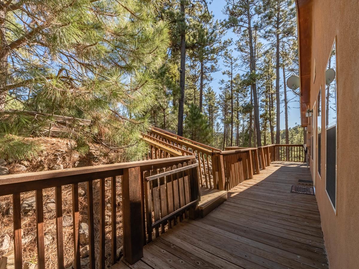 My Happy Place, 3 Bedrooms, Hot Tub, Fireplace, Jetted Tub, WiFi, Sleeps 6 - thumb 40