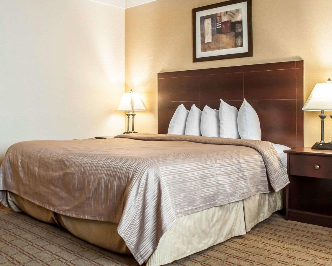 Quality Inn Buffalo Airport - thumb 5