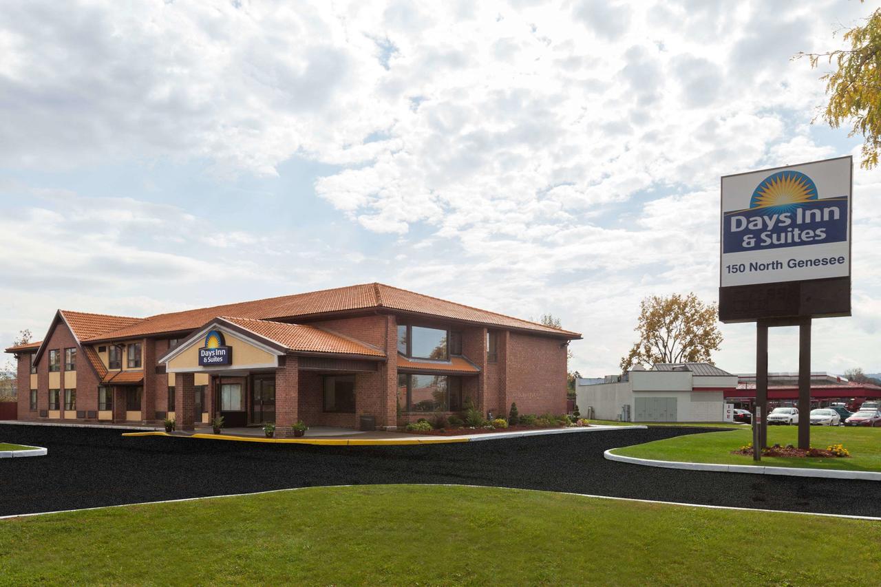 Days Inn By Wyndham Utica - thumb 0