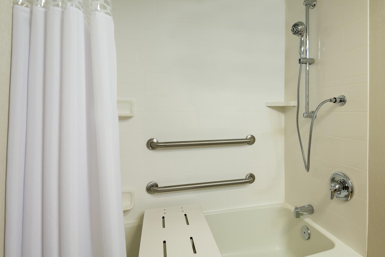 Hampton Inn Buffalo-Airport Galleria Mall - thumb 23