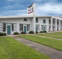 Days Inn by Wyndham Kill Devil Hills Oceanfront - Wilbur - Accommodation Deal