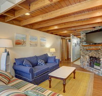 5043 - Huggers Hideaway - Accommodation Deal