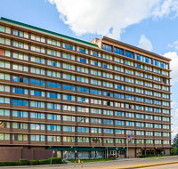 Quality Inn  Suites Cincinnati Downtown - Accommodation Deal