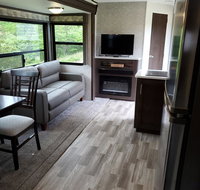 Park Model Vista in the Hocking Hills - Accommodation Deal