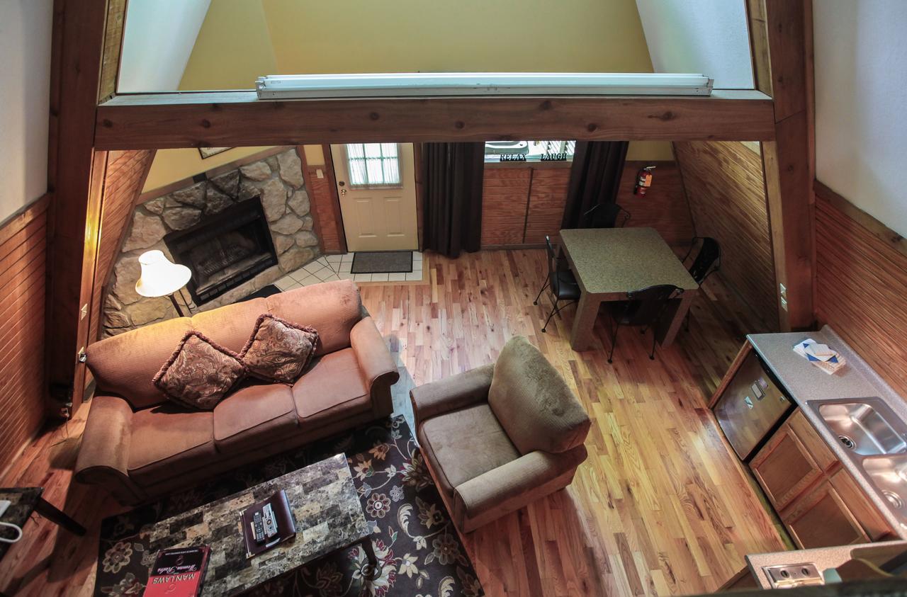 A-Frame #16 - Hocking Hills Home - thumb 8