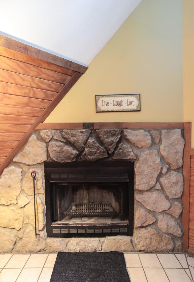 A-Frame #16 - Hocking Hills Home - thumb 14