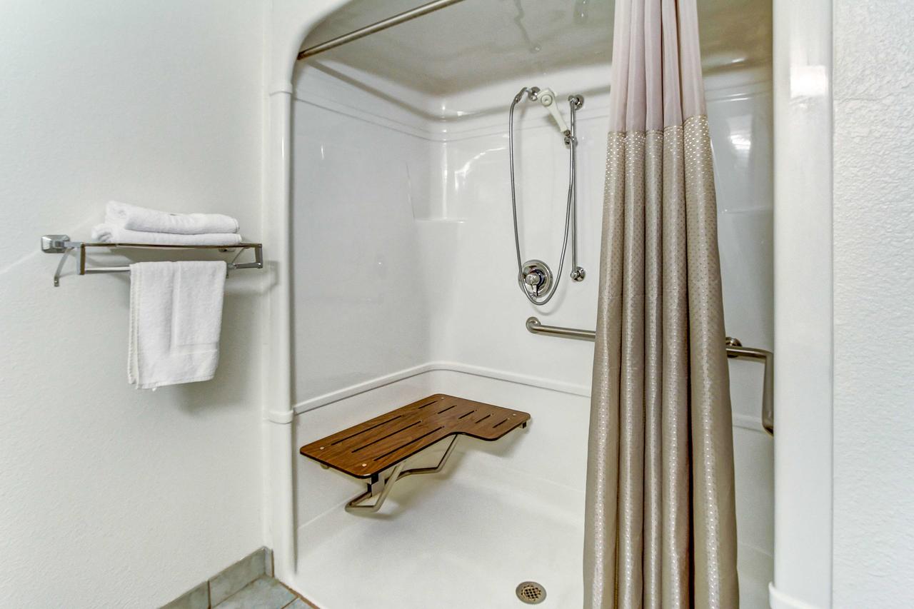 Motel 6 Cleveland - Medina - thumb 33